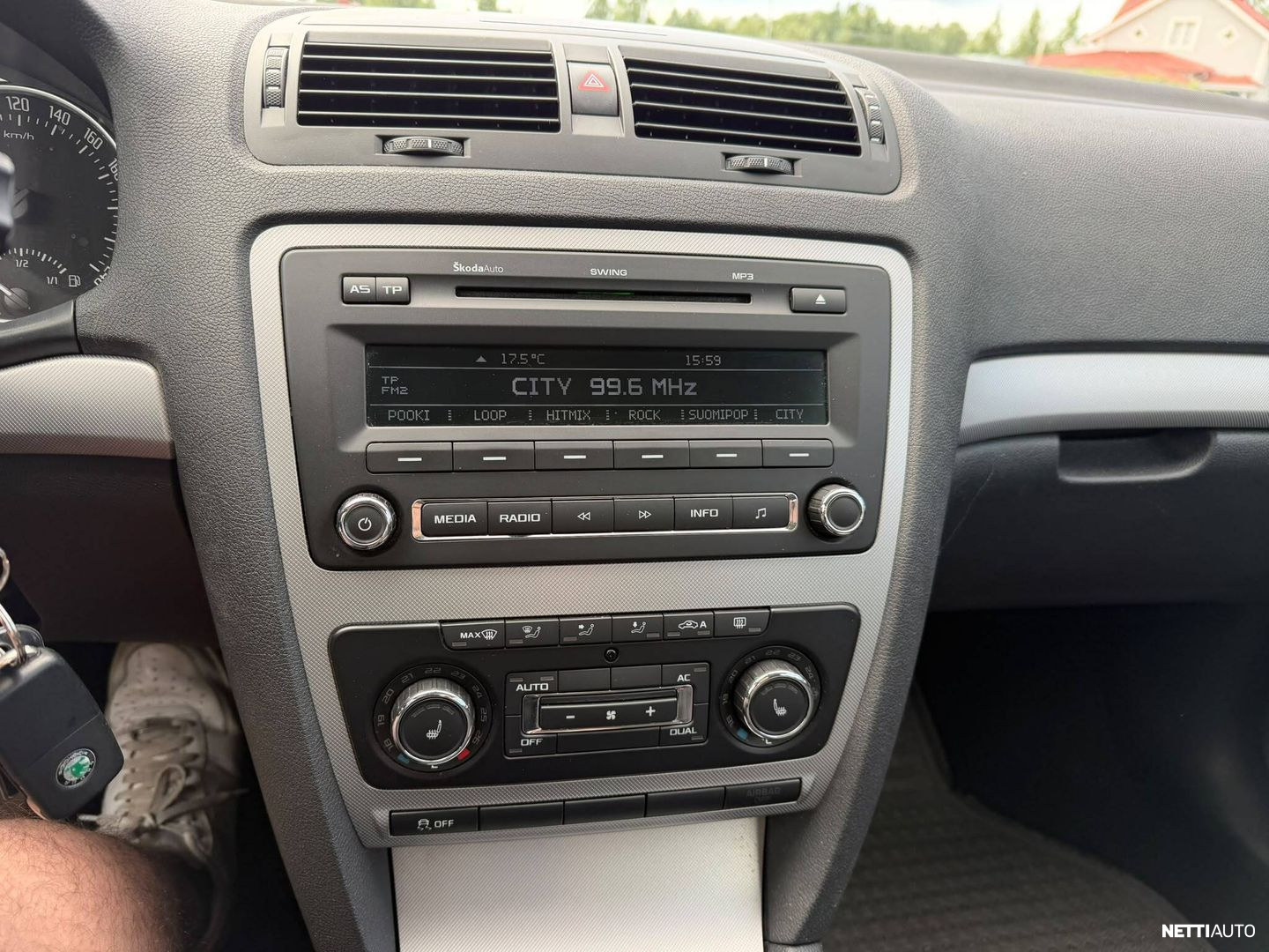 Skoda Octavia 2011