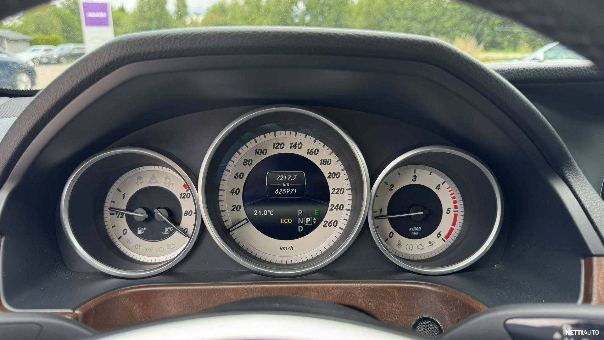 Mercedes-Benz E 2014