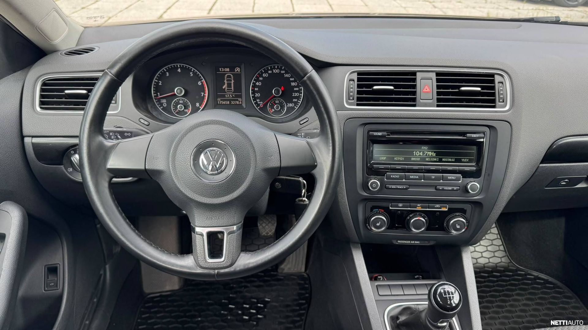 Volkswagen Jetta 2012