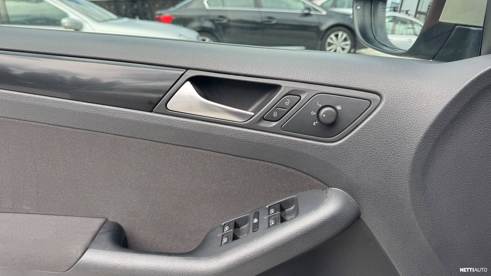 Volkswagen Jetta 2012