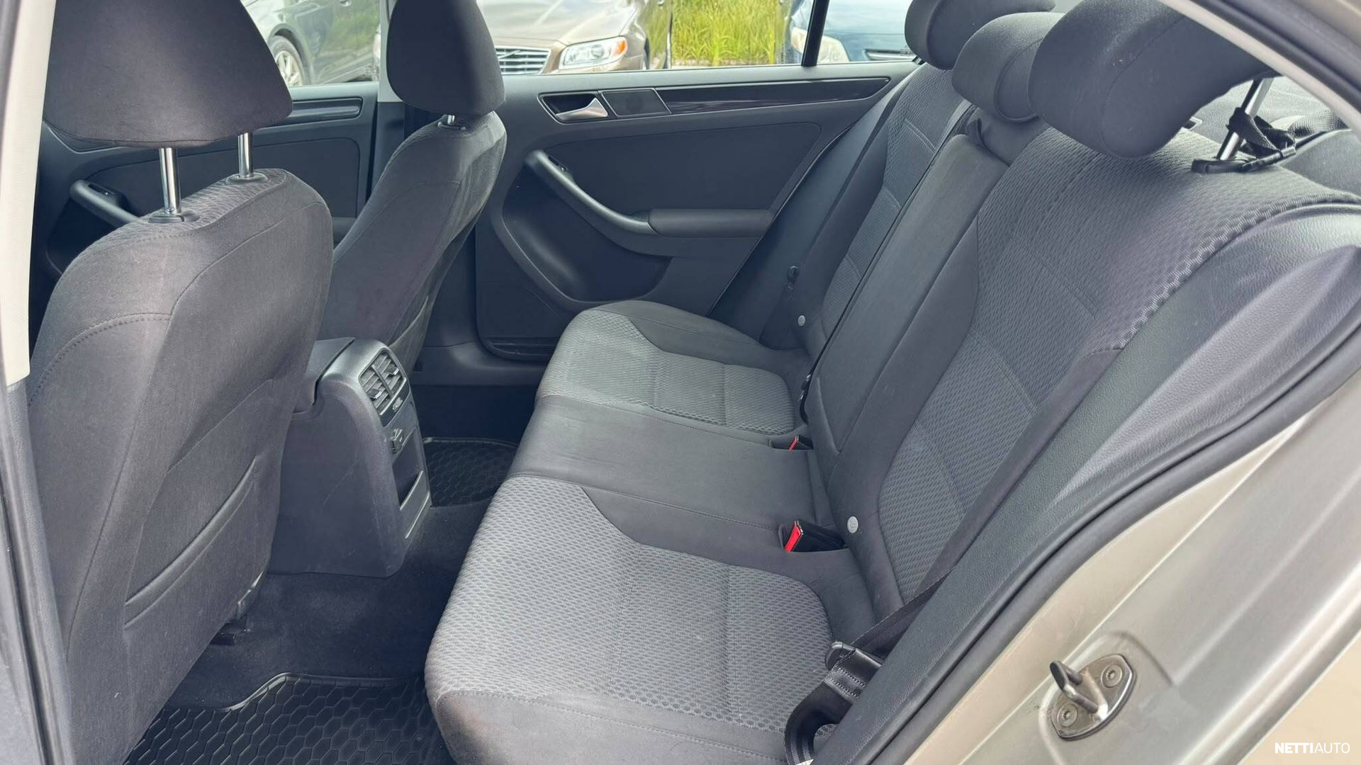 Volkswagen Jetta 2012