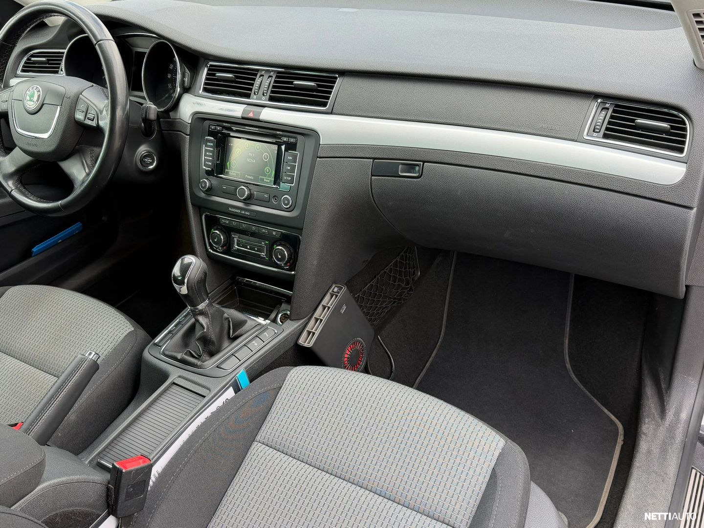 Skoda Superb 2012