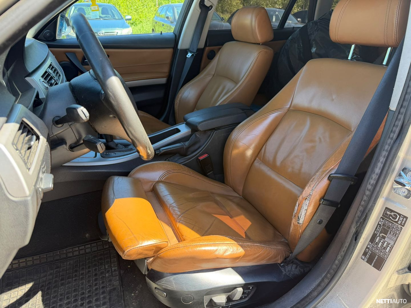 BMW 320 2007