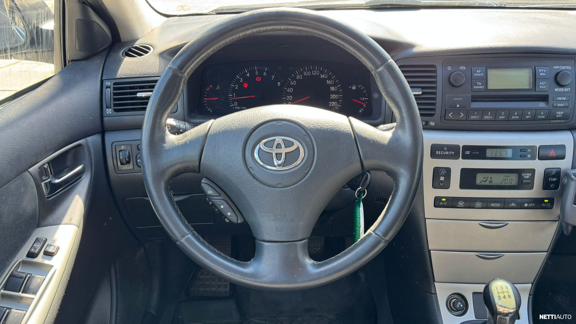 Toyota Corolla 2003