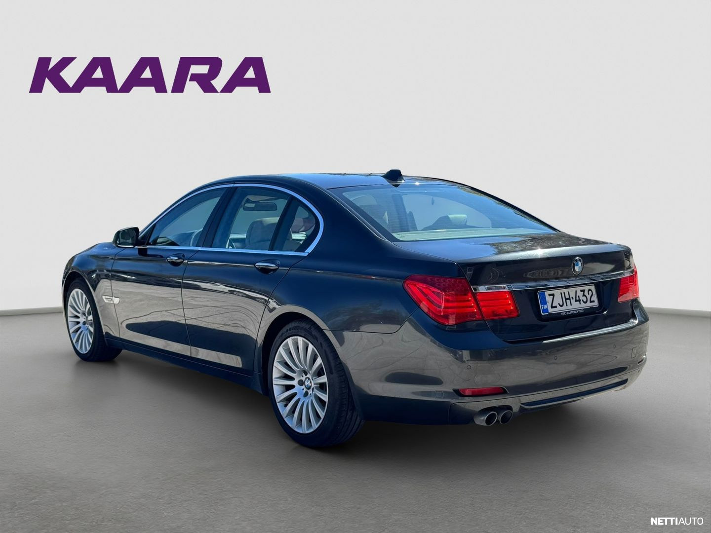 BMW 730 2010