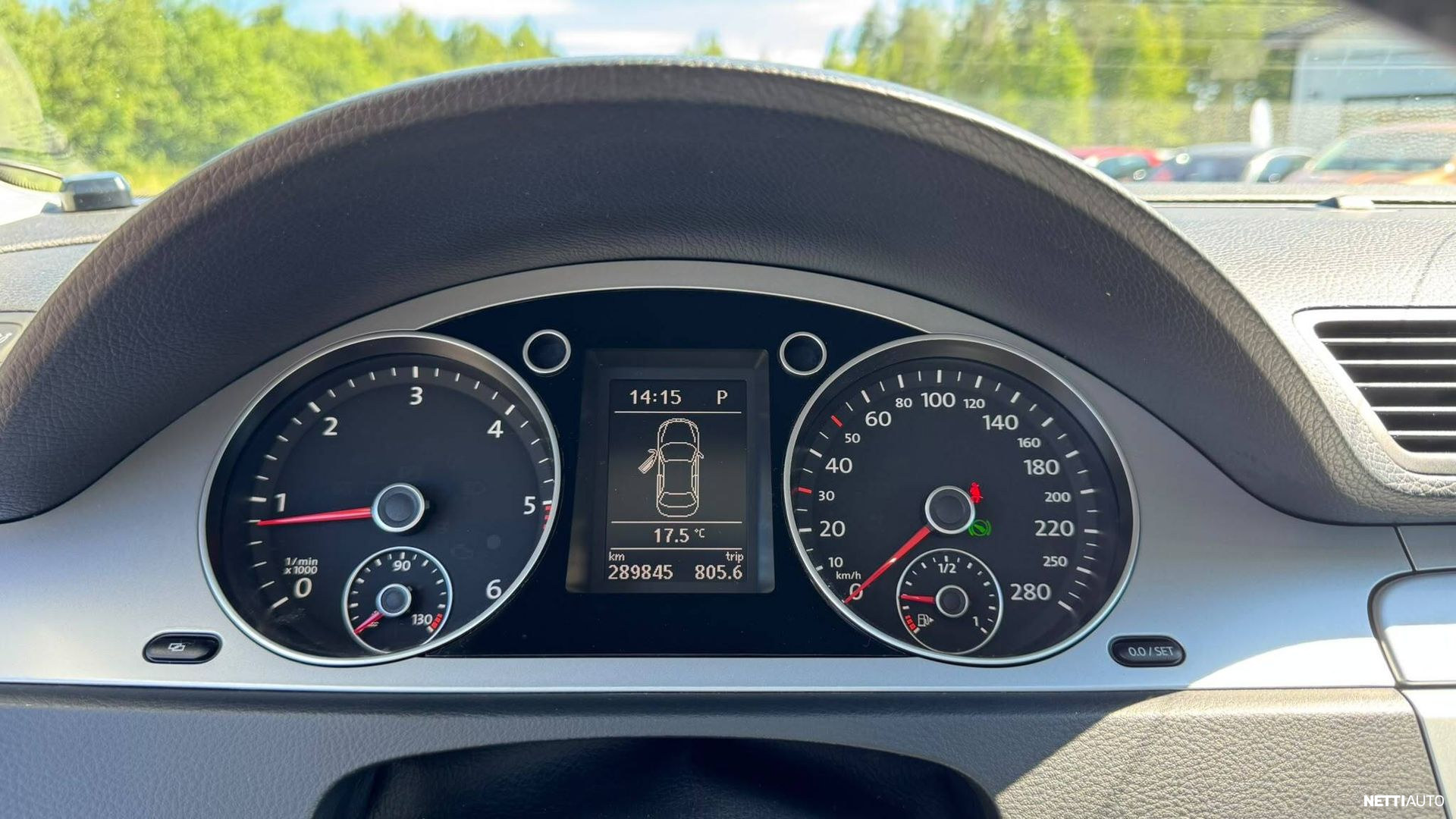 Volkswagen Passat CC 2011