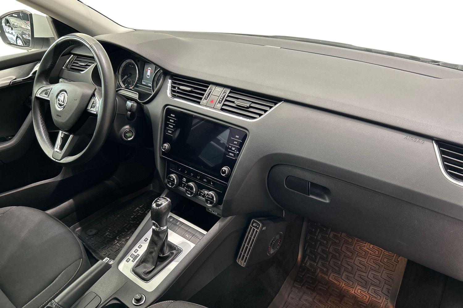 SKODA Octavia 9