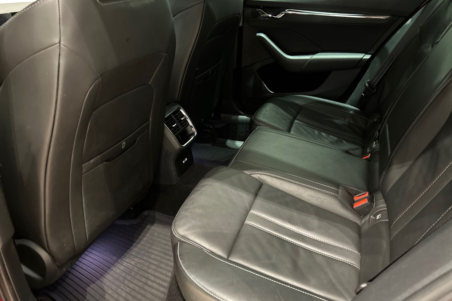 SKODA Octavia Combi A8 2021