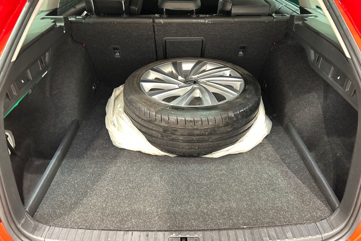 SKODA Octavia Combi A8 2021