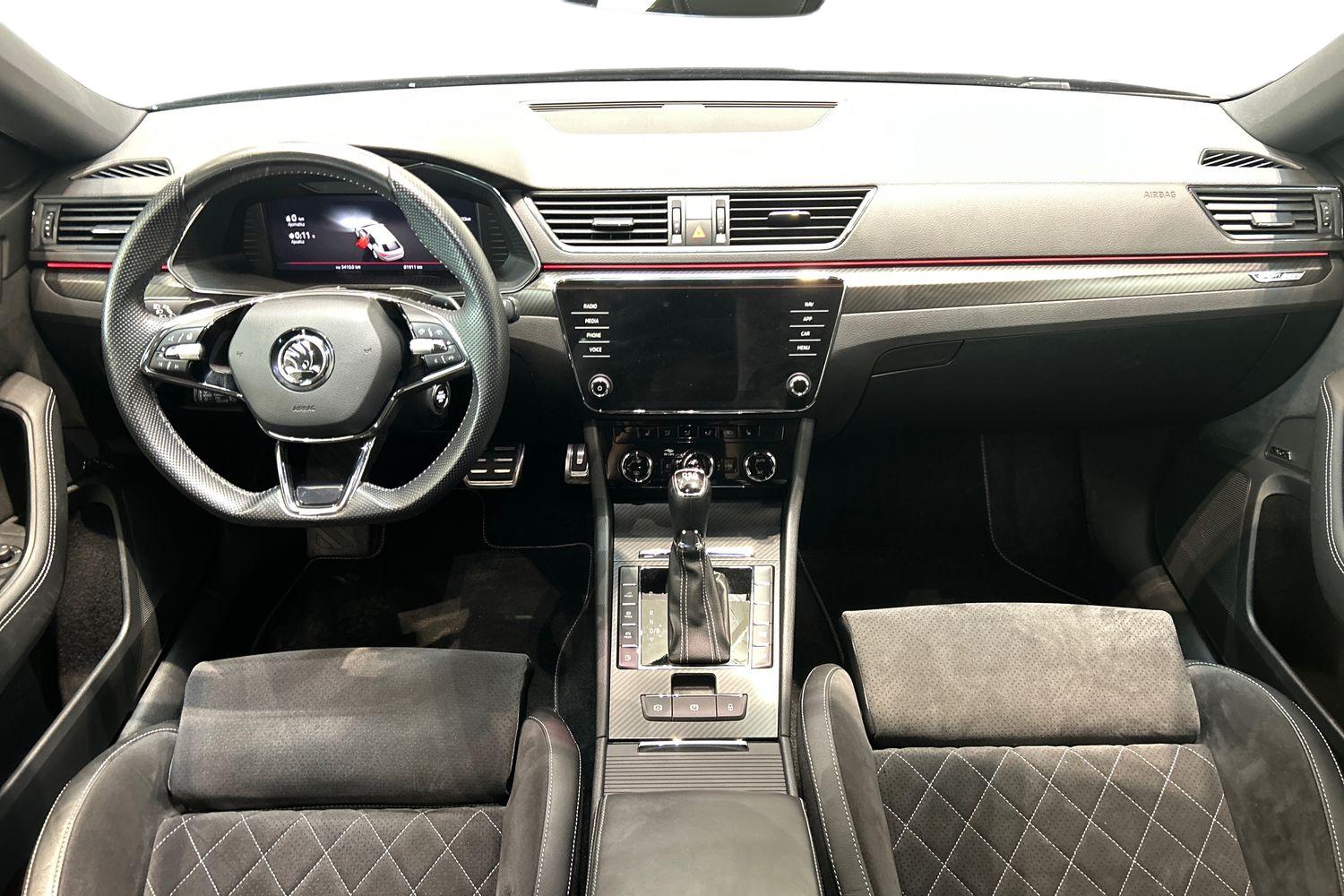 SKODA SUPERB 2022