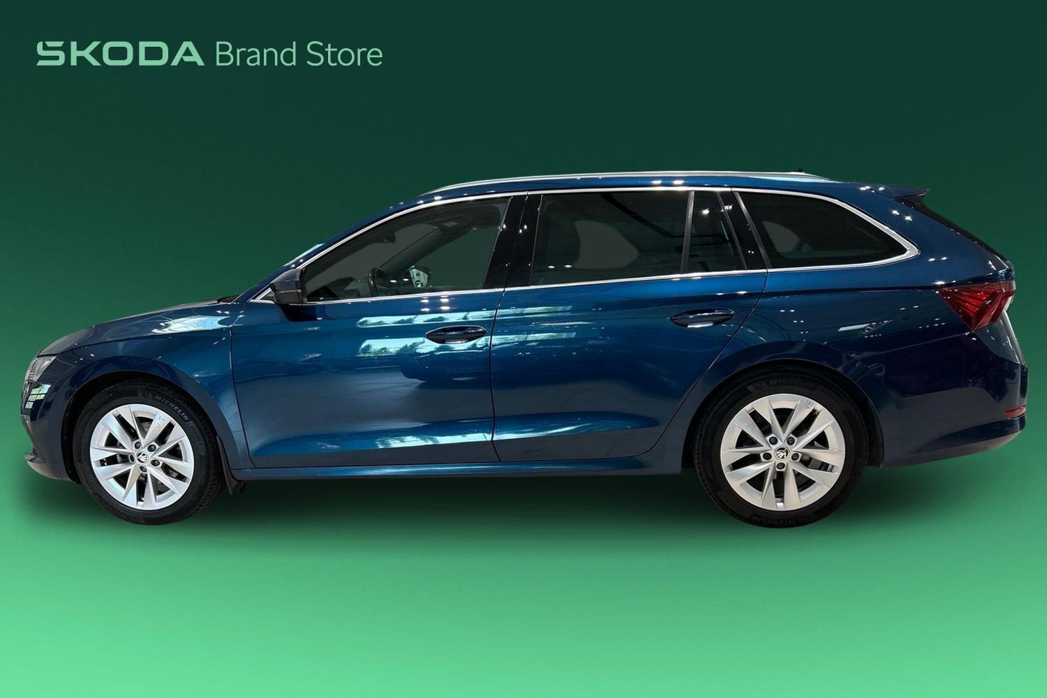 SKODA OCTAVIA 2022