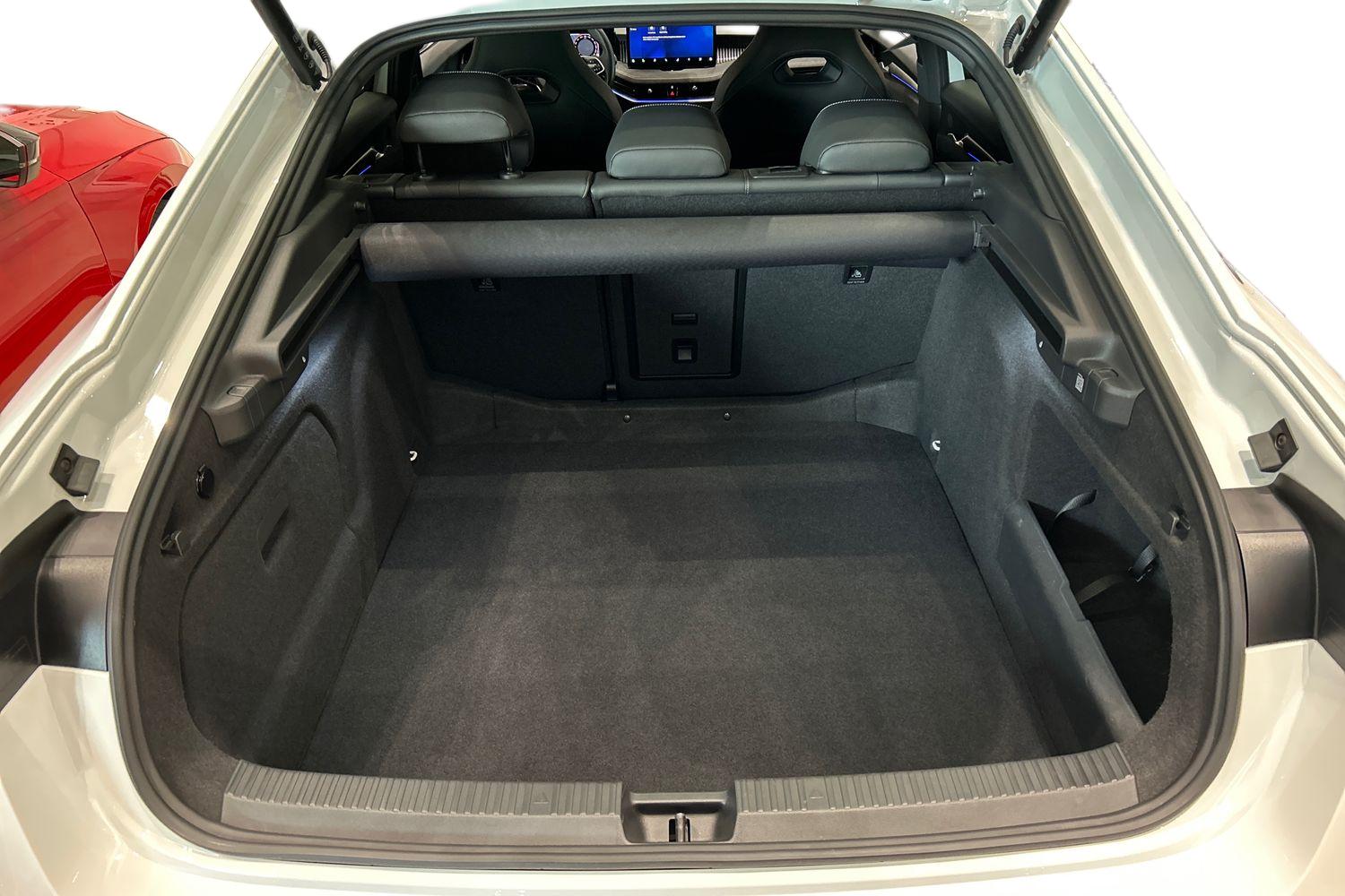 SKODA Superb 11