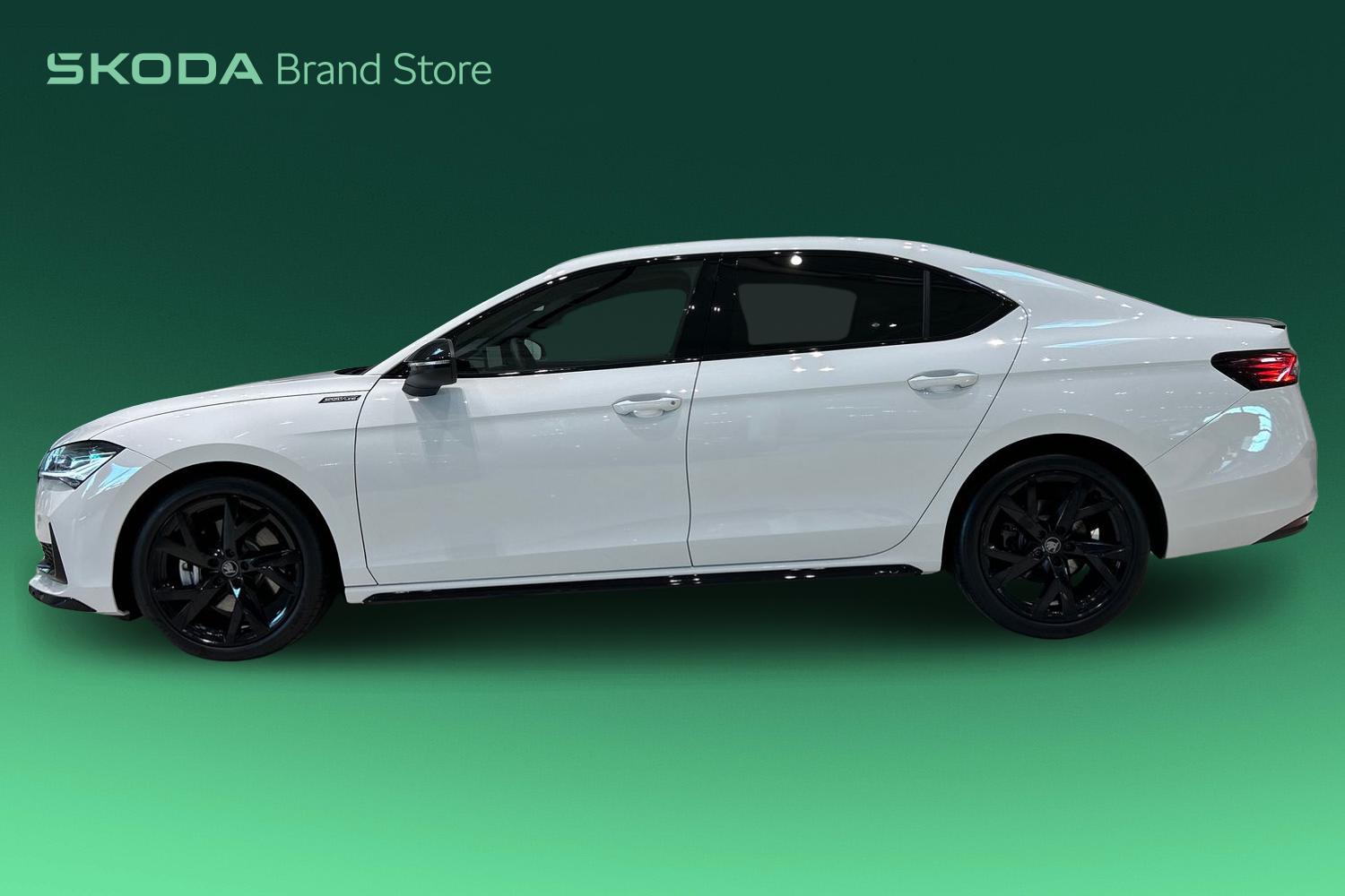 SKODA Superb 5