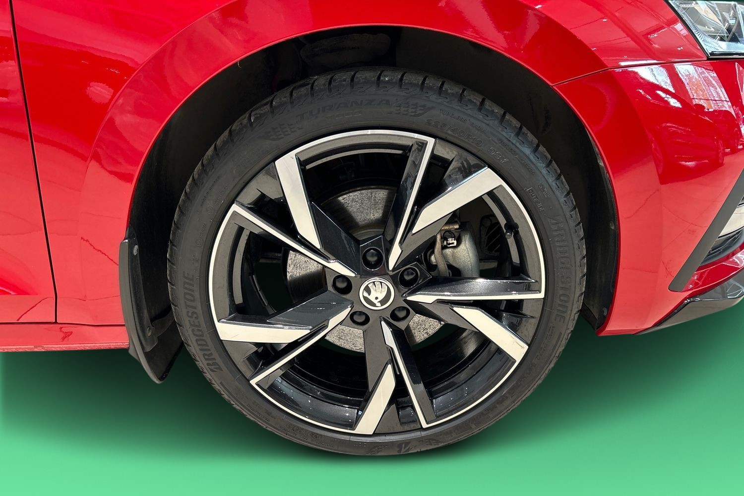 SKODA Octavia 2024