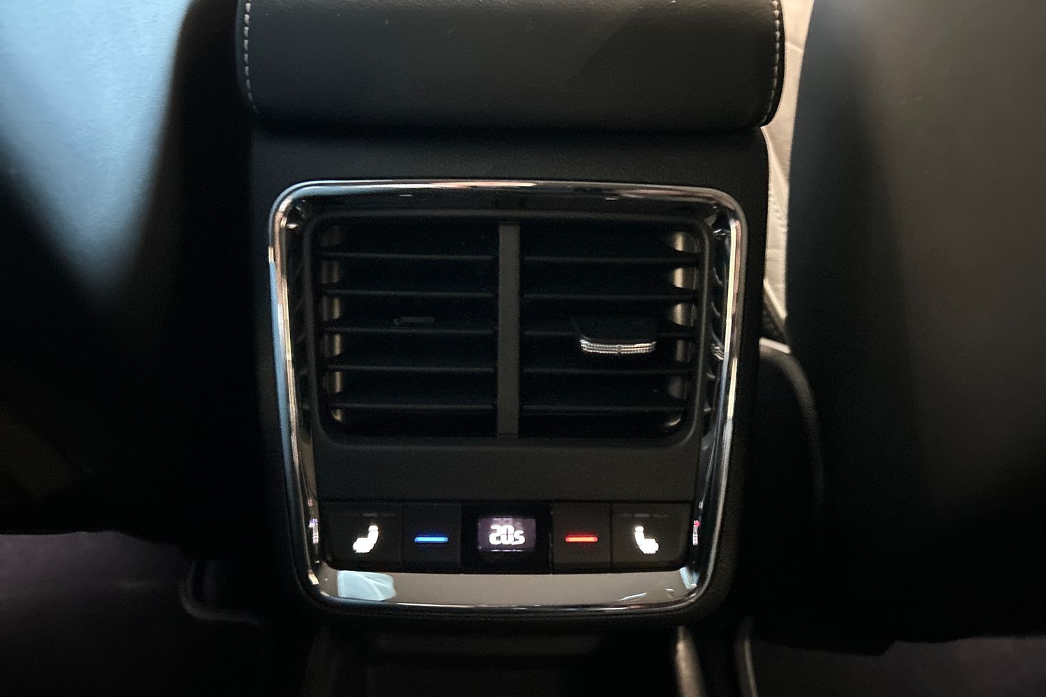 Skoda Enyaq 2025