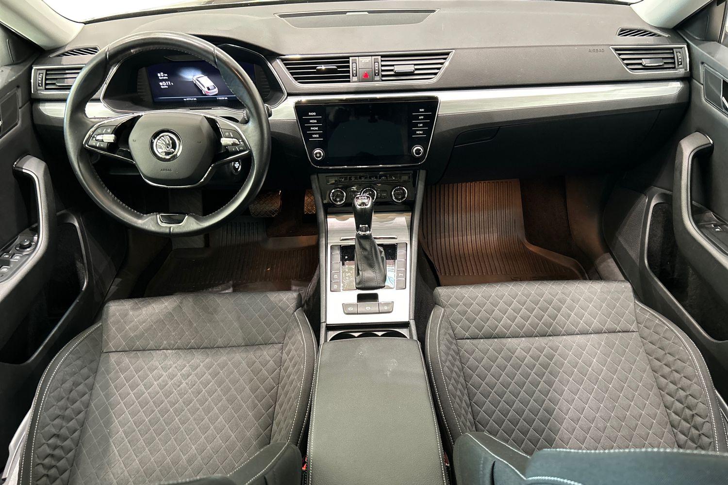 Skoda Superb 2022