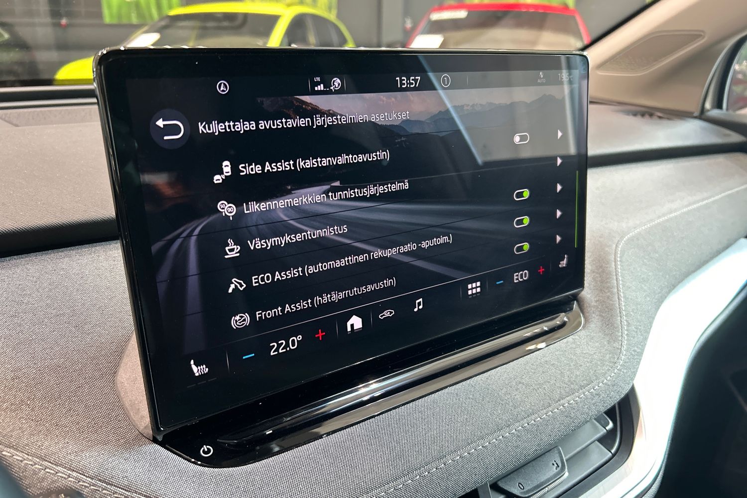 SKODA Enyaq 17