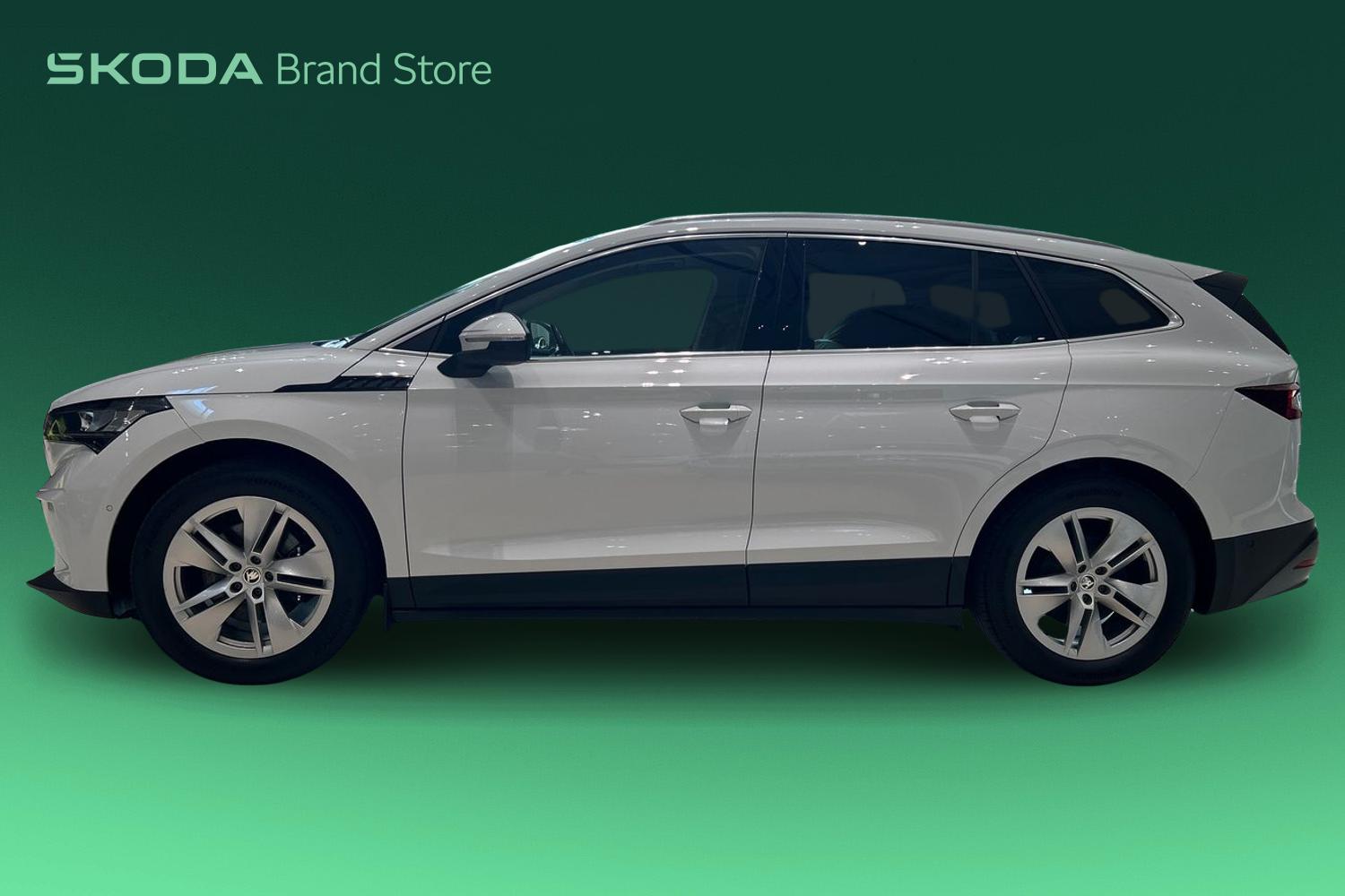 SKODA Enyaq 5