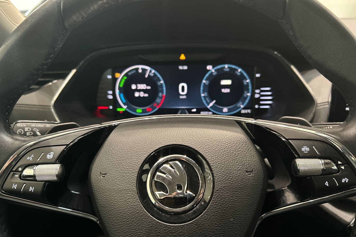 SKODA Octavia 2023