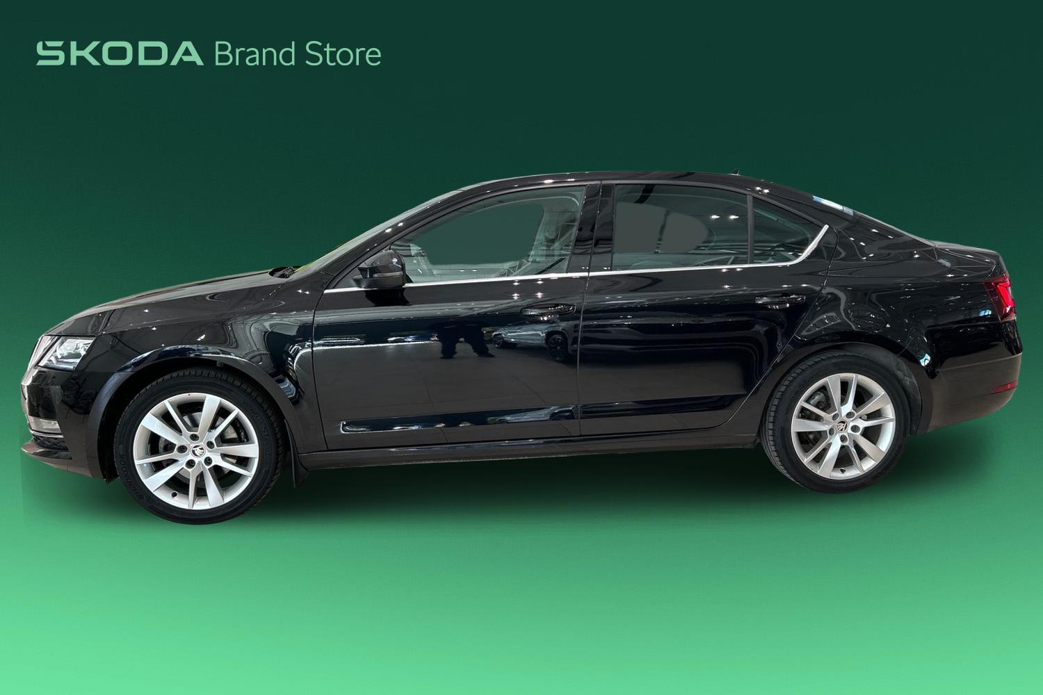 SKODA OCTAVIA 2019