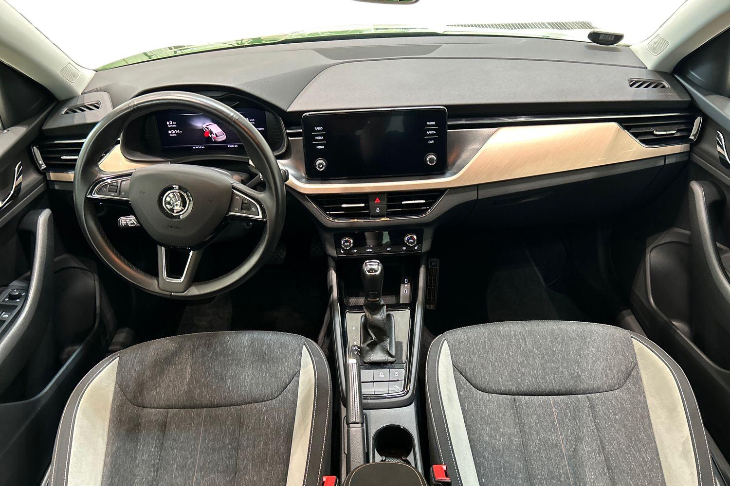 SKODA Scala 8