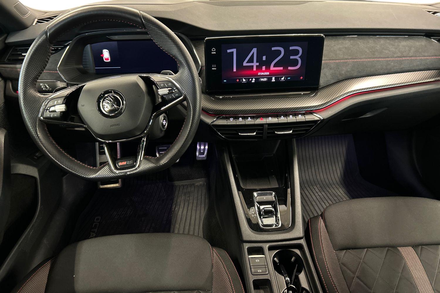 SKODA Octavia 8