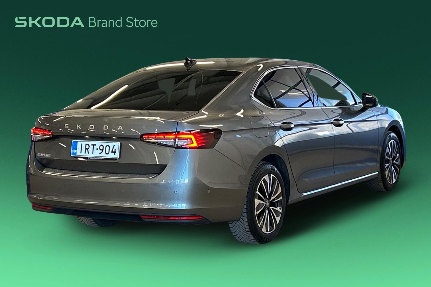 SKODA SUPERB 2025