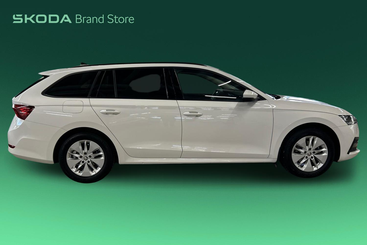 SKODA OCTAVIA 2022