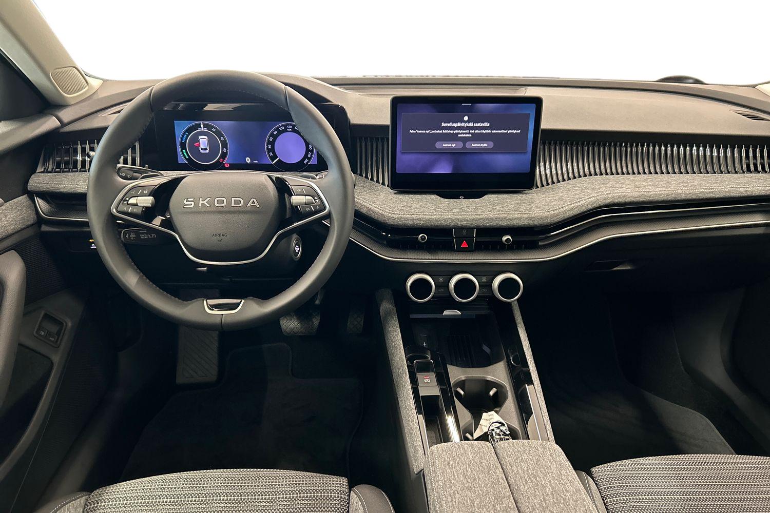 Skoda Superb 8