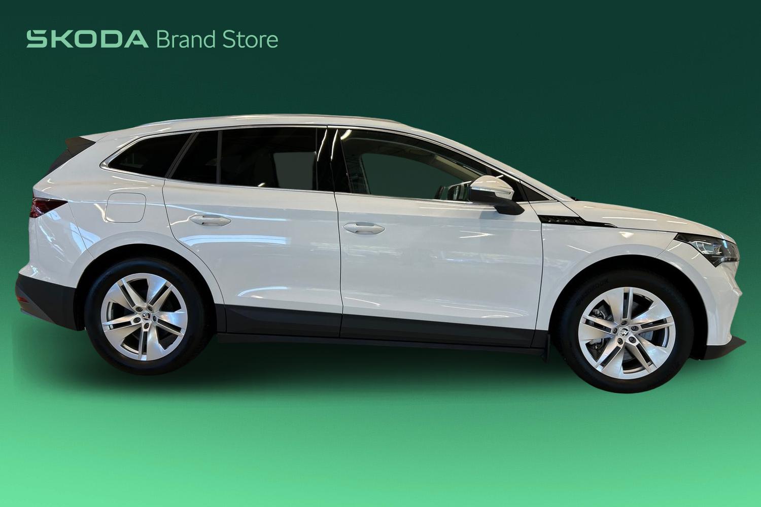 SKODA Enyaq 2023