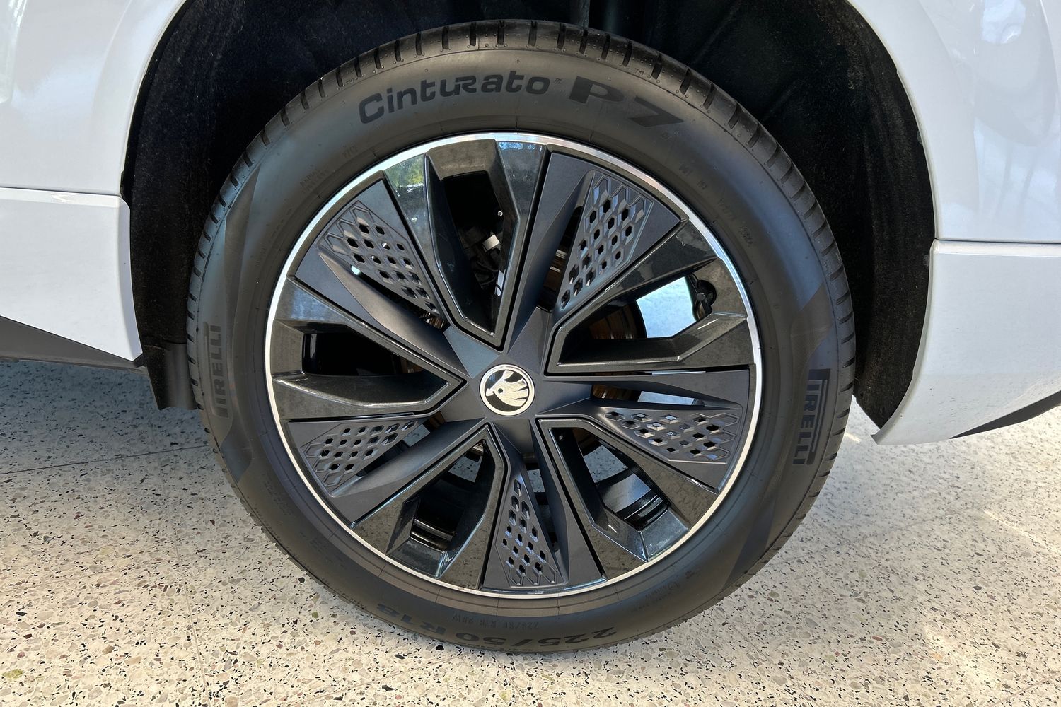 SKODA Karoq 2023