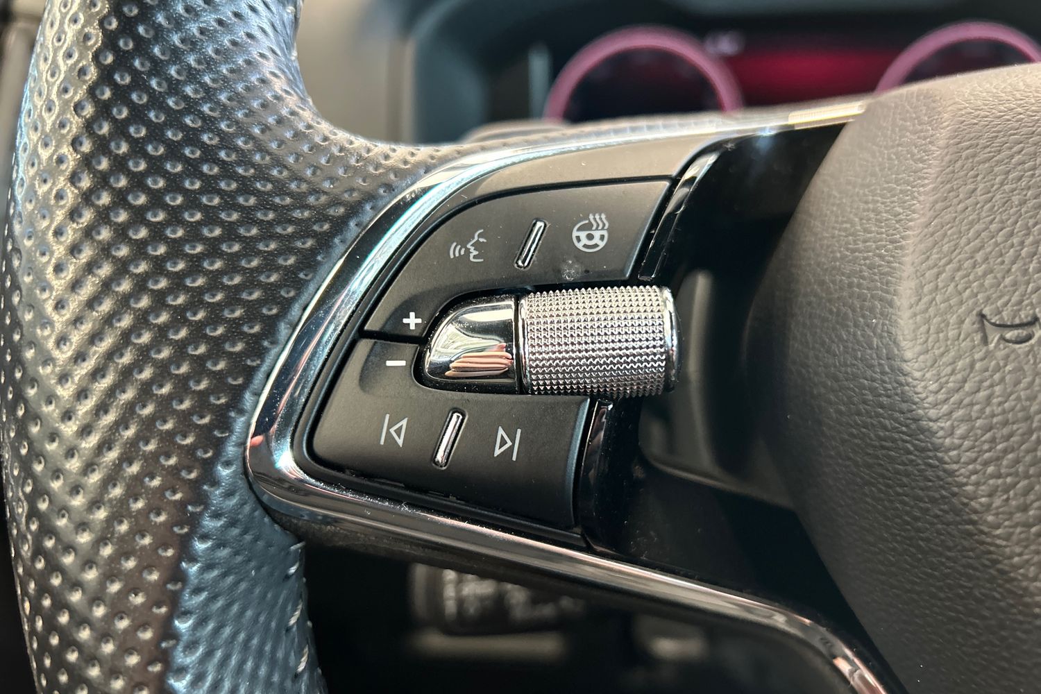 SKODA Karoq 2023