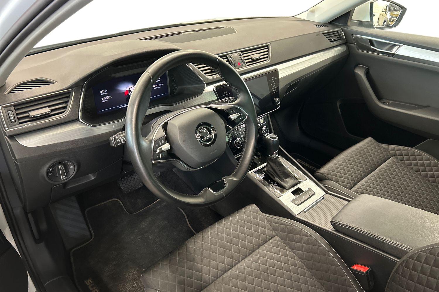 Skoda Superb 2023