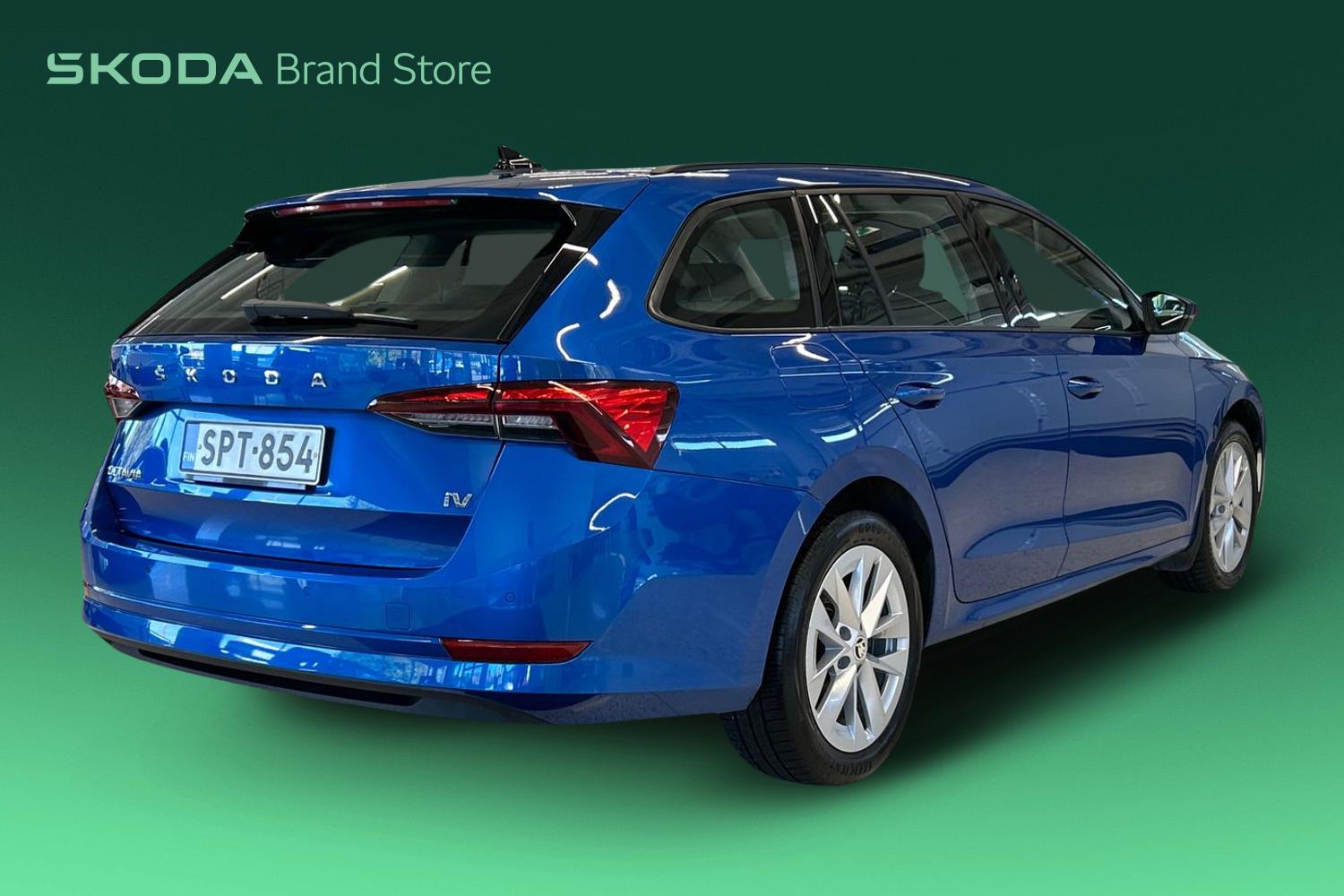 SKODA OCTAVIA 2024