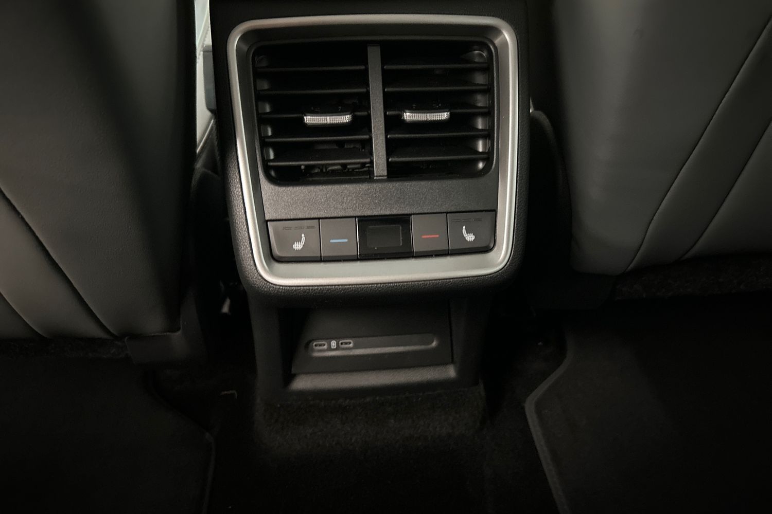 Skoda Enyaq 24