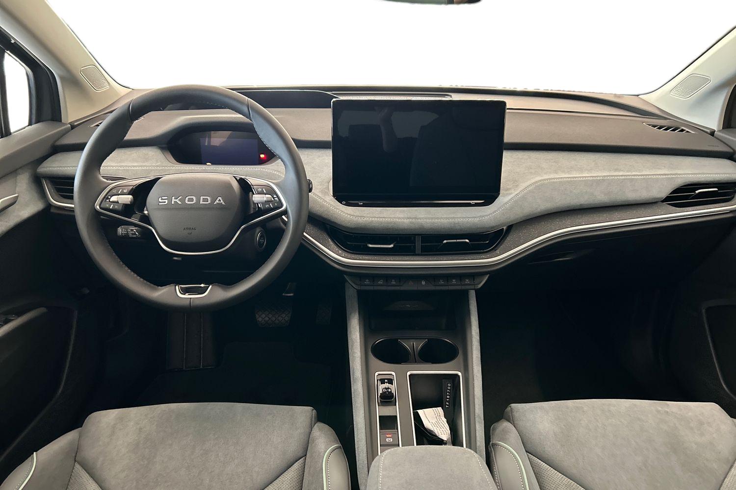 Skoda Enyaq 8