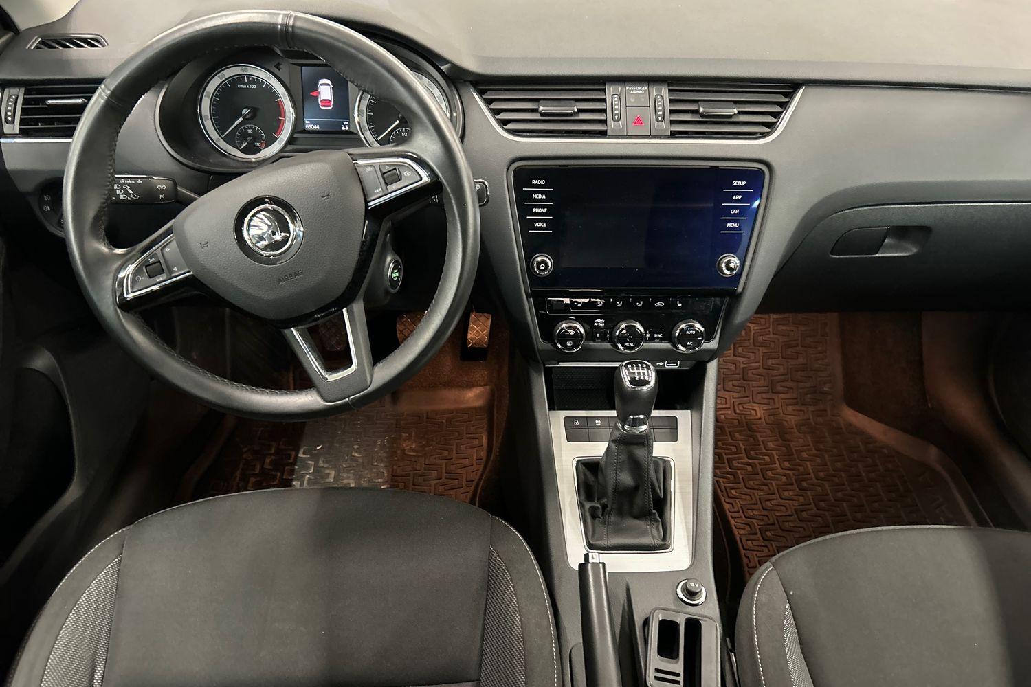 SKODA OCTAVIA 2020