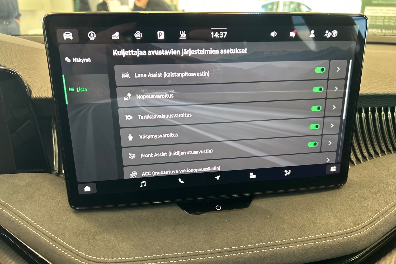 Skoda Superb 24