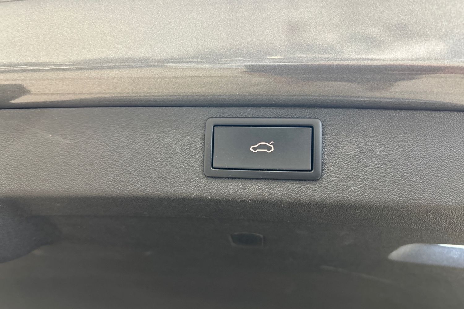 SKODA ENYAQ 2023