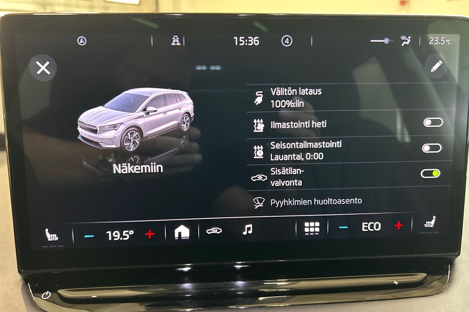 SKODA ENYAQ 2023