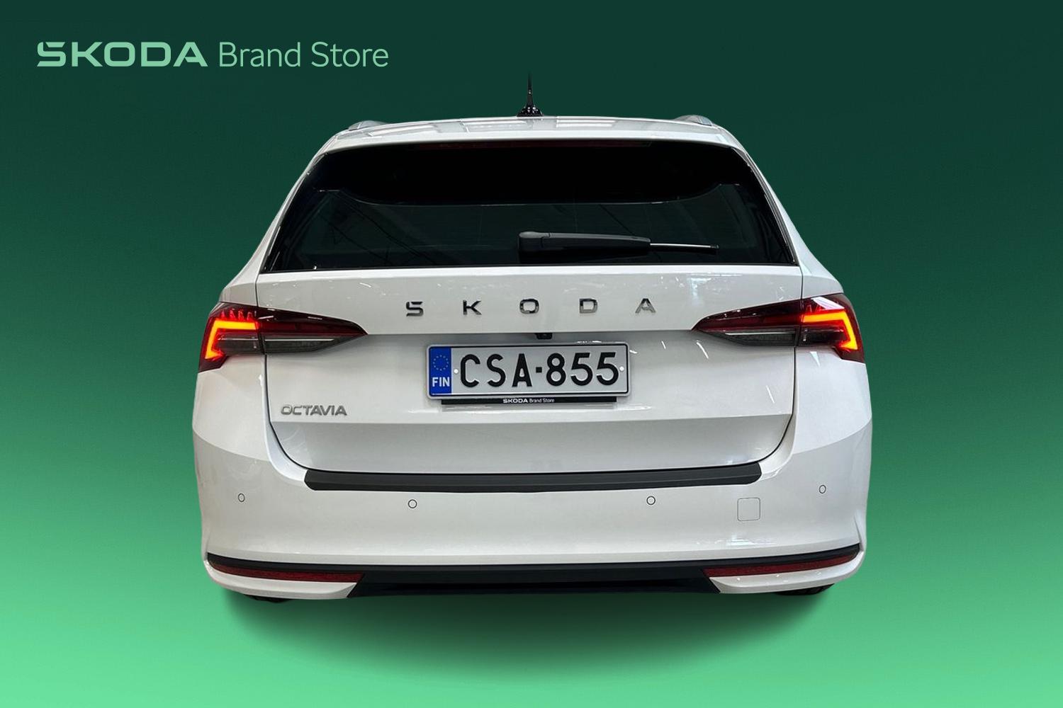 SKODA OCTAVIA 2025