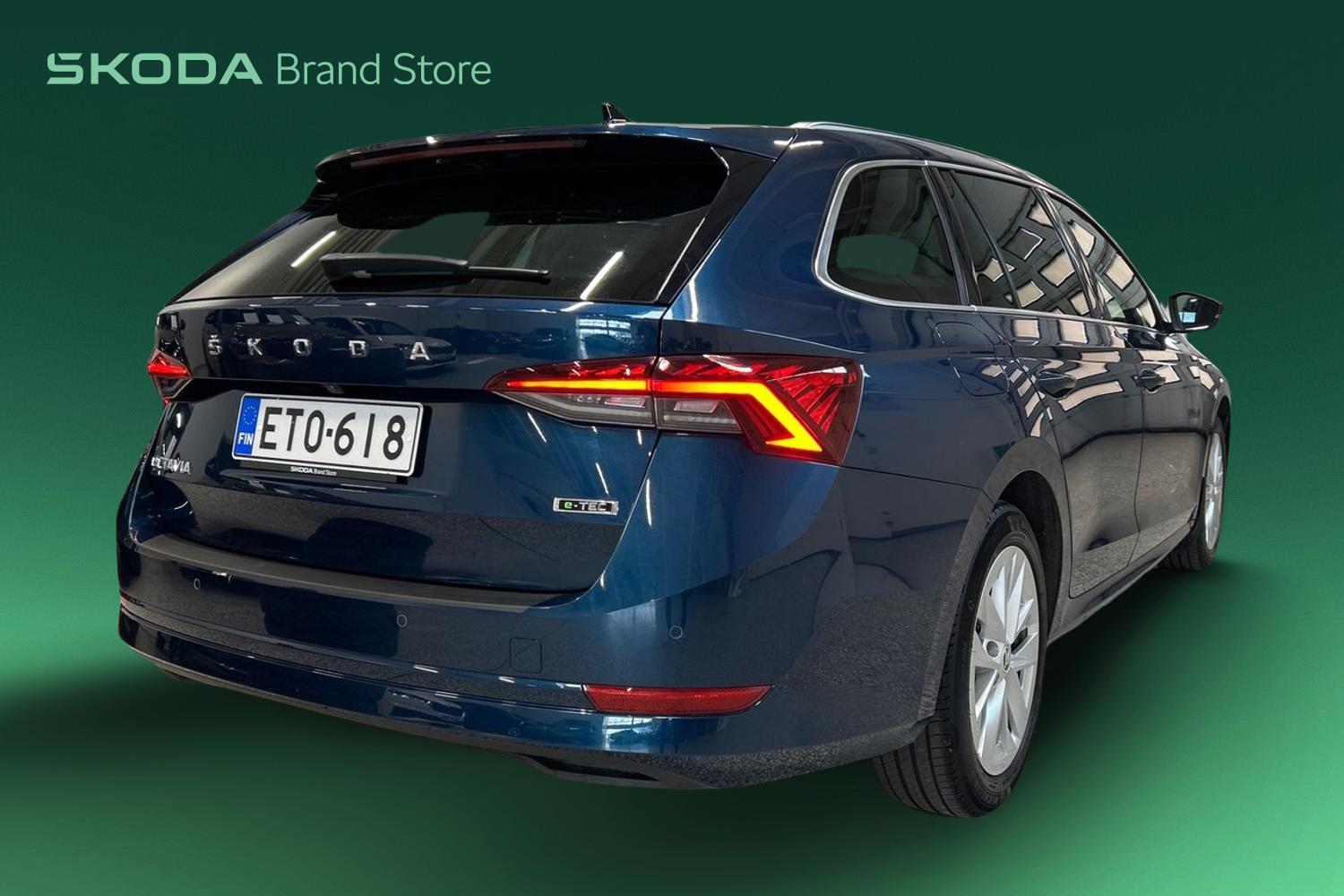 SKODA OCTAVIA 2021