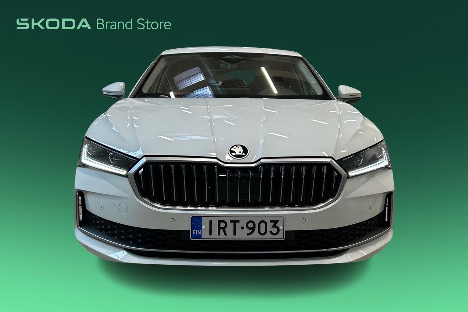 SKODA SUPERB 2025