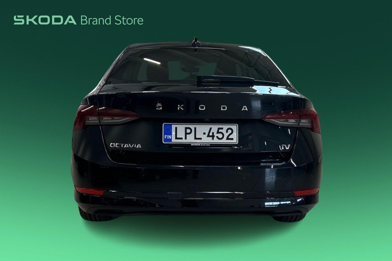 SKODA OCTAVIA 2021