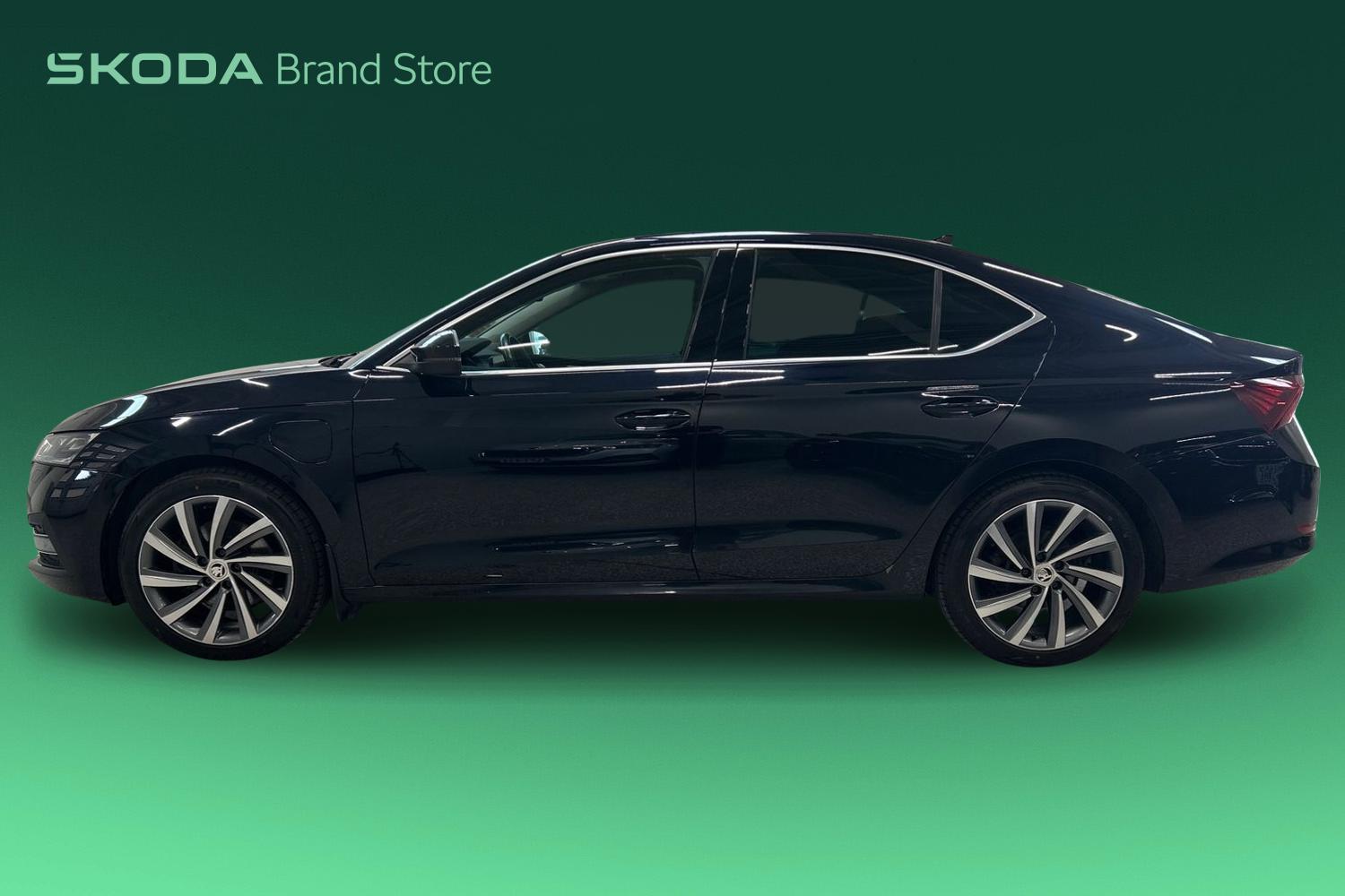 SKODA OCTAVIA 2021