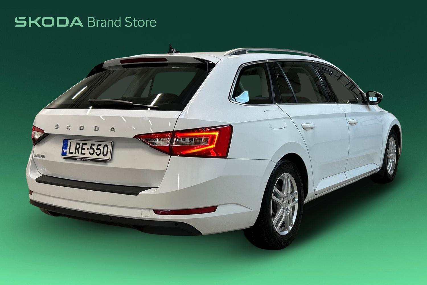 Skoda Superb 2022