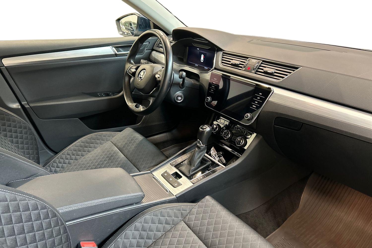 Skoda Superb 2022