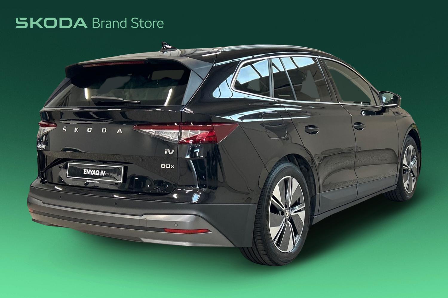SKODA Enyaq 2023