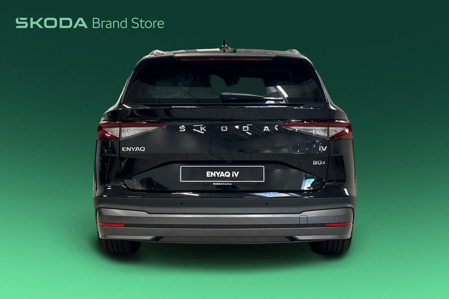 SKODA Enyaq 2023