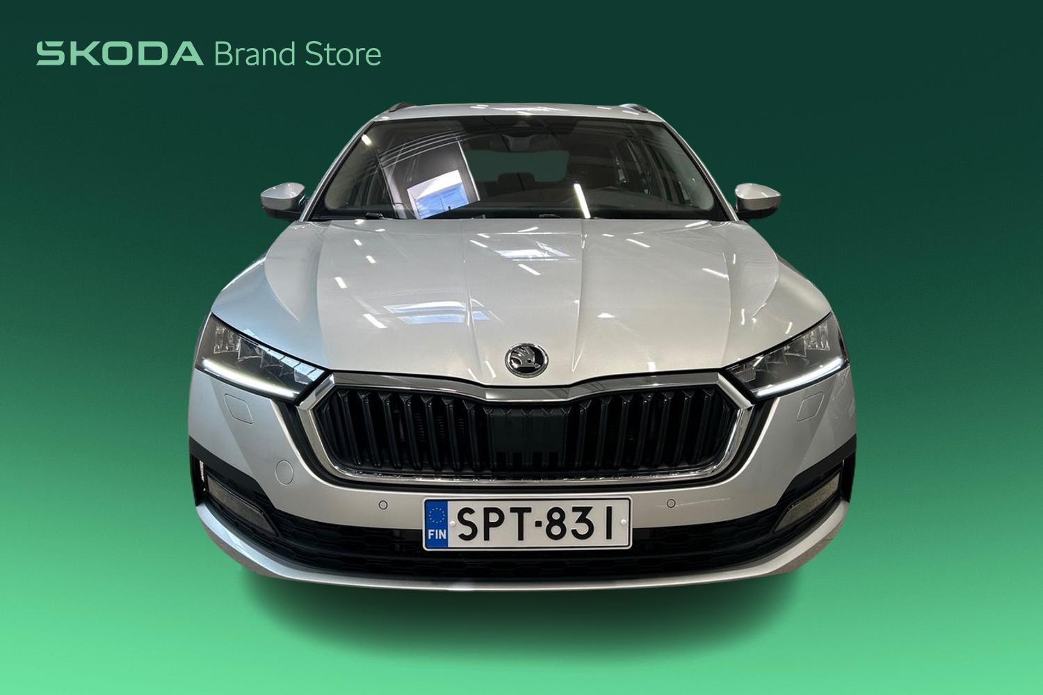 SKODA OCTAVIA 2024
